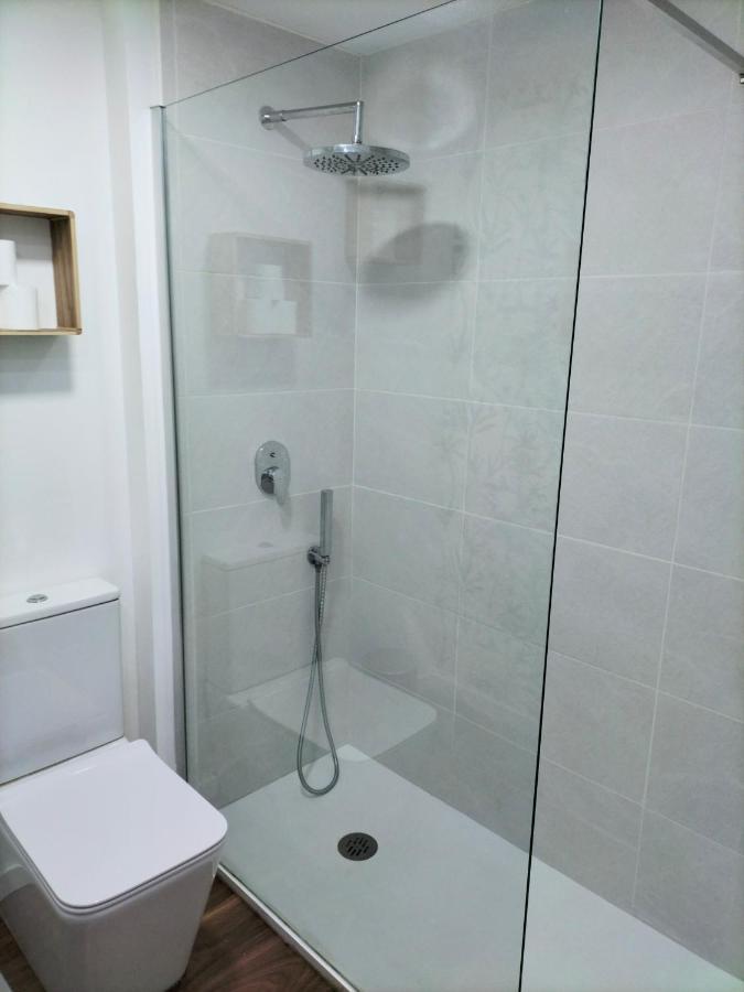 Valencia Beach Room With Private Bathroom Coliving Порт Саплая Екстериор снимка